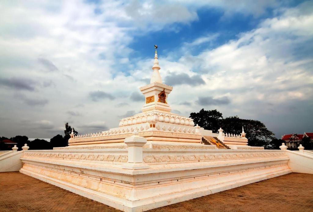 Continental Plaza Vientiane Hotel Ban Nongdouang Ngoại thất bức ảnh